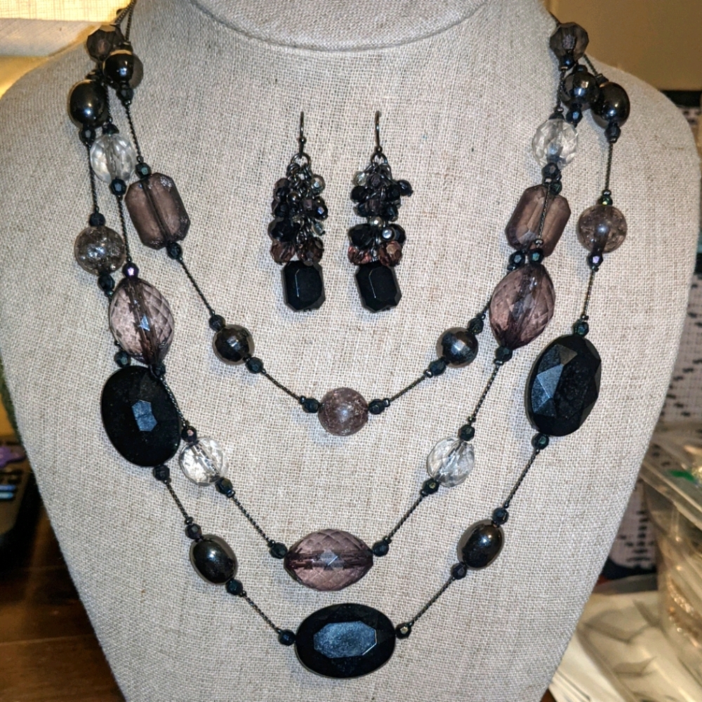 Ladues NY Black Crystal Bead Necklace Set